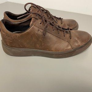 Ecco Street Tray Size 42 8.5 Brown